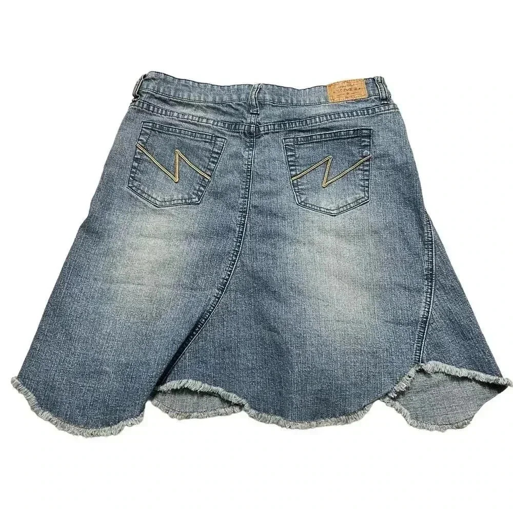 Vintage YMI Low Rise Denim Mini Skirt Size 7 y2k